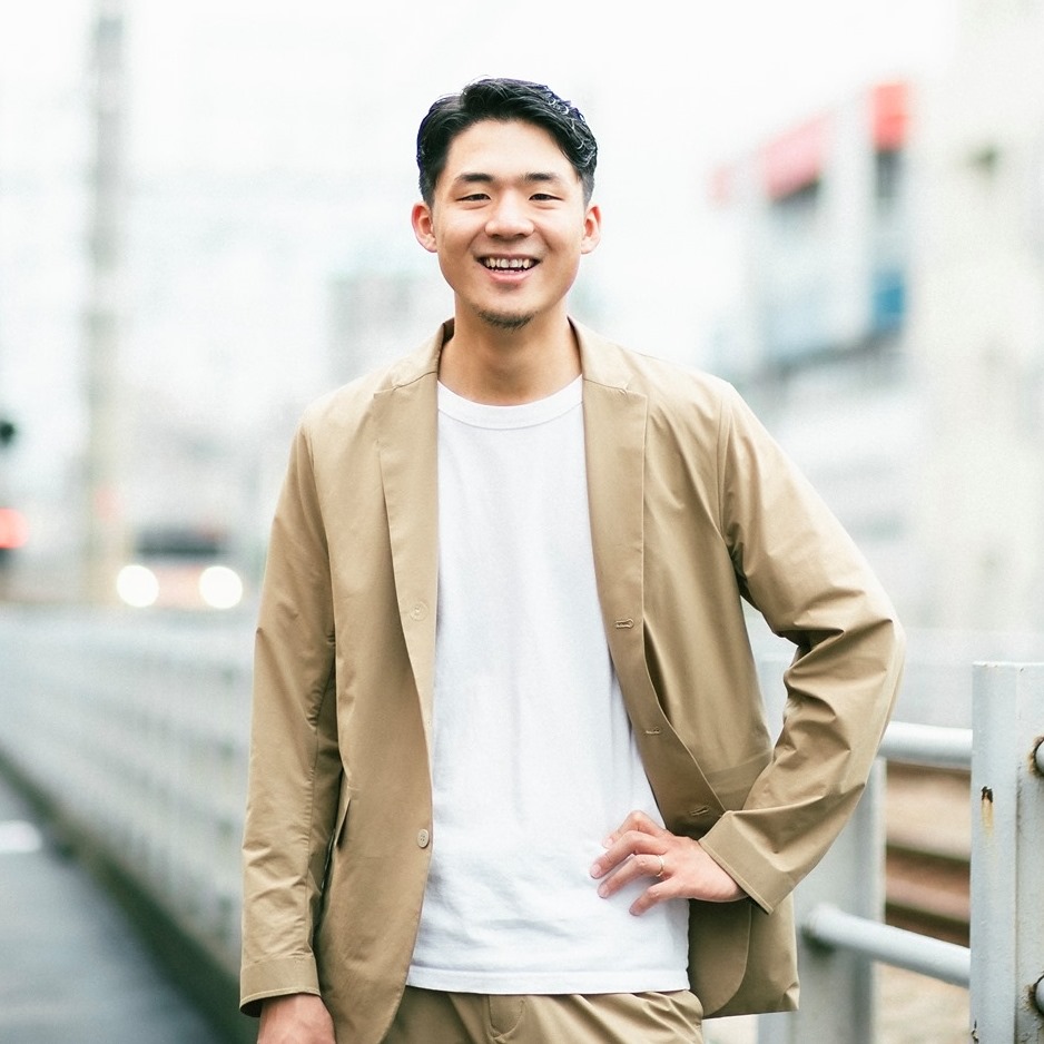 代表取締役 額賀達也